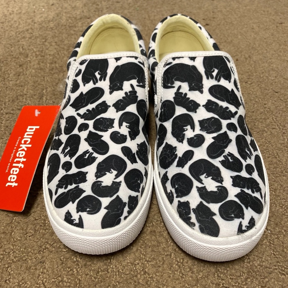 Bucketfeet Shoes